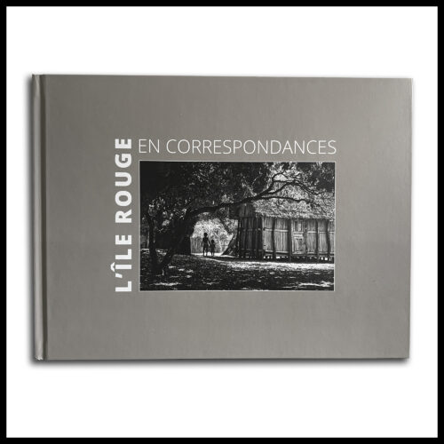 Le livre, L'Île Rouge...